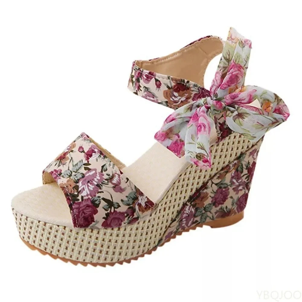 Fashionable, Bold and Beautiful DressSummer New Fashion Slope Heel Fish Mouth Women's Sandals Party Lace Lace Strap Waterproof Platform Thick soled High Heels