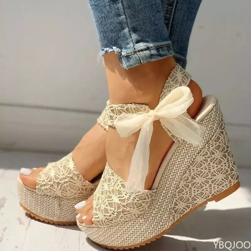 Fashionable, Bold and Beautiful DressSummer New Fashion Slope Heel Fish Mouth Women's Sandals Party Lace Lace Strap Waterproof Platform Thick soled High Heels