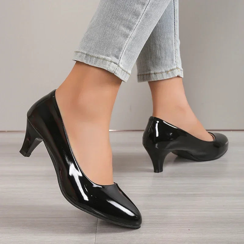 Fashionable, Bold and Beautiful DressWomen Pumps Nude Shallow Mouth Women Shoes New Fashion Office Work Wedding Party Shoes Ladies Low Heel Shoes Summer Heels Woeman