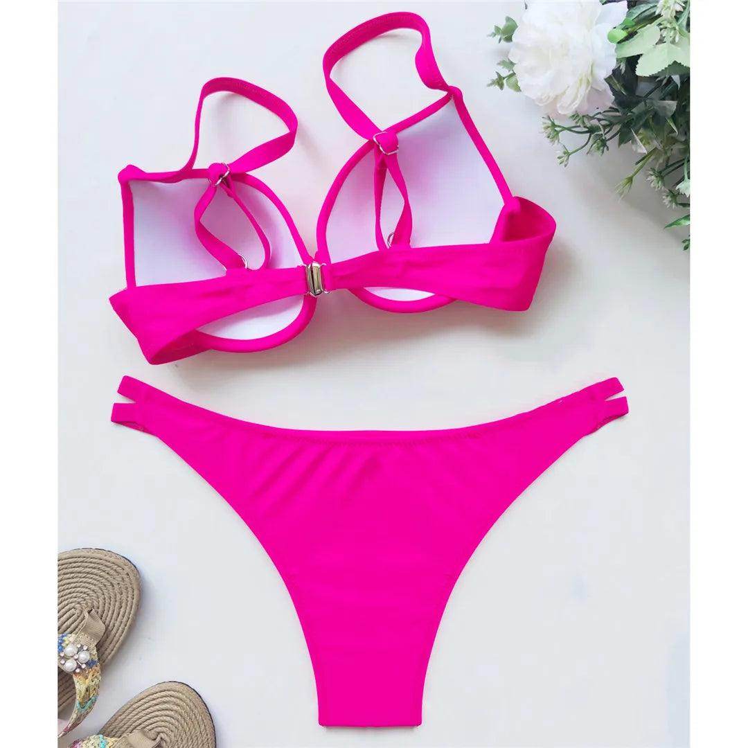 Chic Underwired Bikini Set with Brazilian Cut Bottom - Just The Fly Way