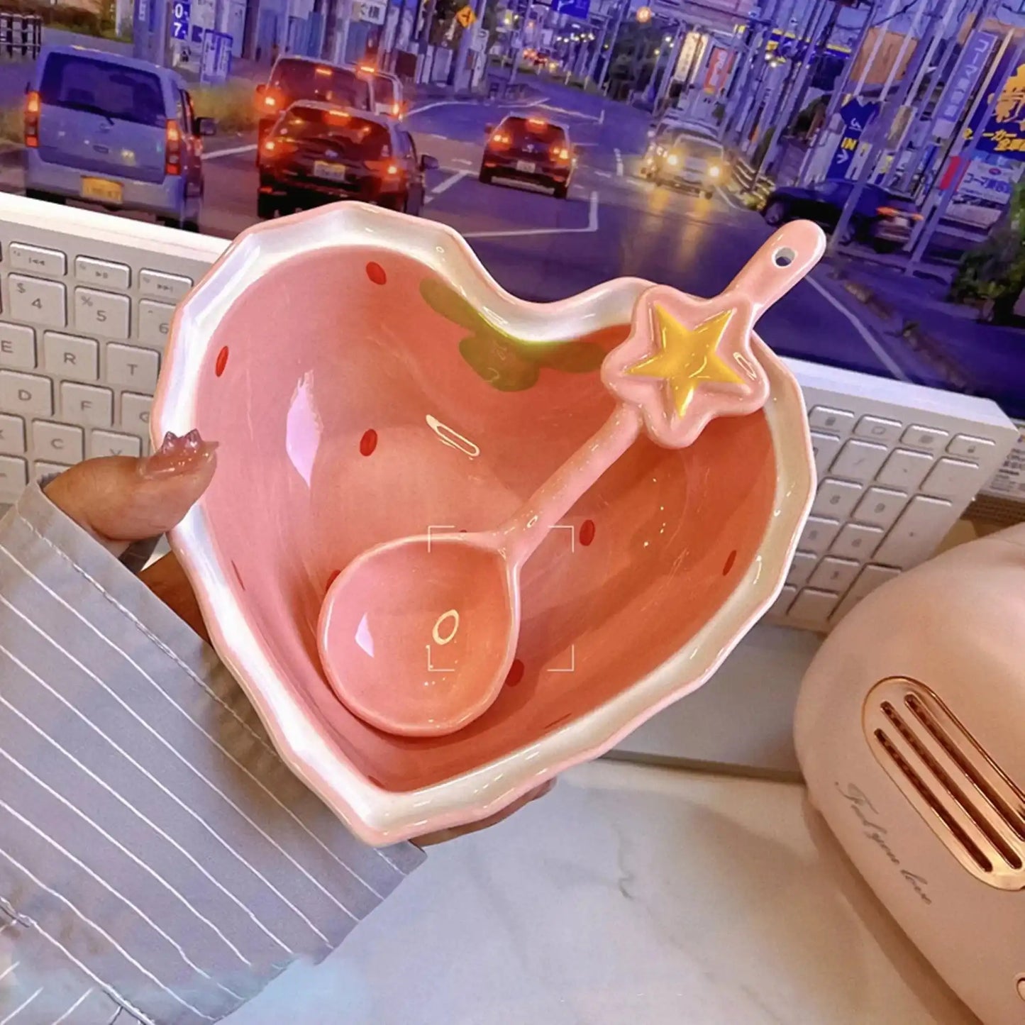 Cute Strawberry Ceramic Anti-scald Bowls and Spoon - Just The Fly Way