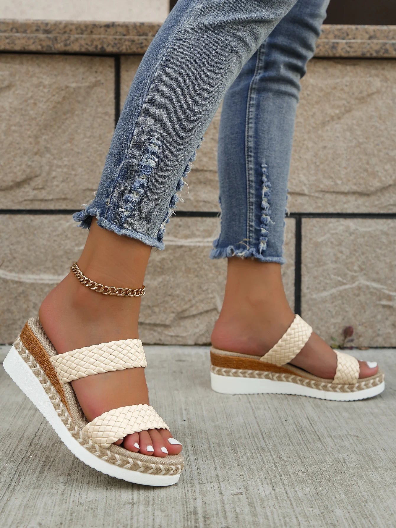 Thick sole wedge sandals summer new style knitted sandals fashionable thick sole waterproof platform sandals for women - Just The Fly Way