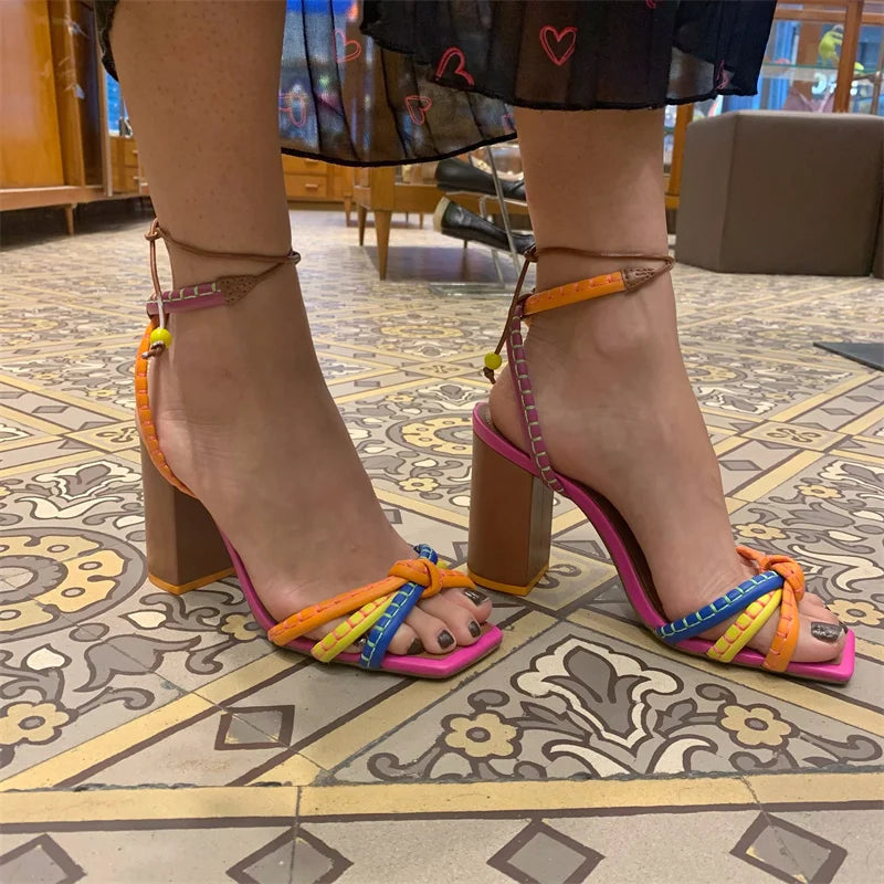 Fashionable, Bold and Beautiful DressBrazil Fashion Luxury Twist Woven Sandals Color Blocking Designer Brand Women's Shoes Thick with High Heel Sandals Female Casual