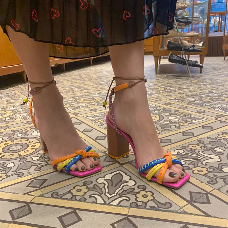 Fashionable, Bold and Beautiful DressBrazil Fashion Luxury Twist Woven Sandals Color Blocking Designer Brand Women's Shoes Thick with High Heel Sandals Female Casual