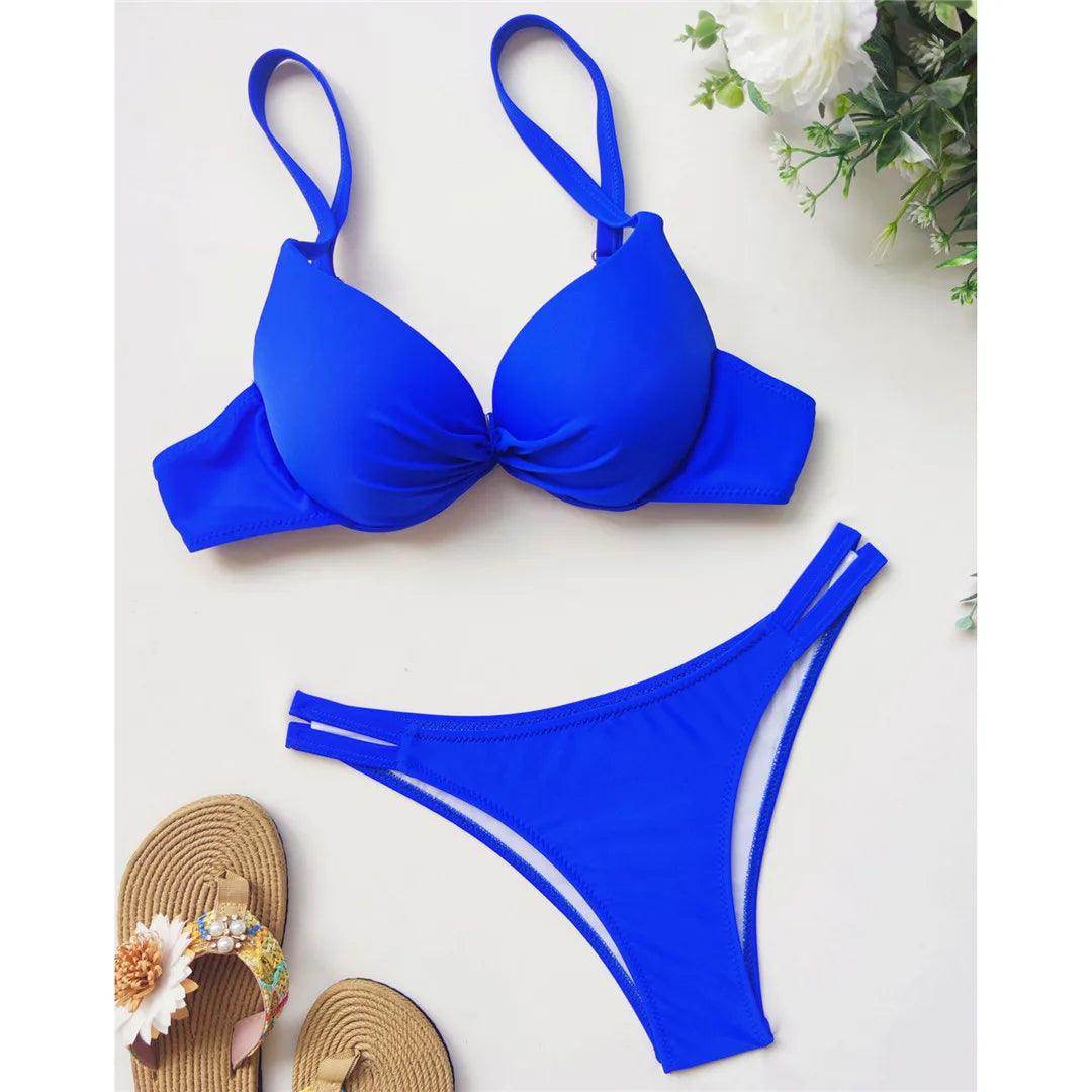 Chic Underwired Bikini Set with Brazilian Cut Bottom - Just The Fly Way