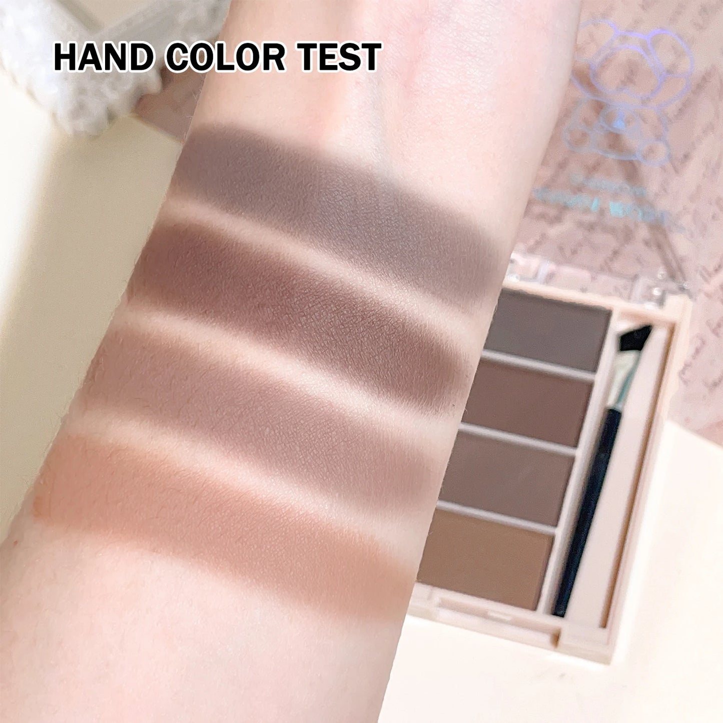 Fashionable, Bold and Beautiful DressA set of 4-color eyebrow powder trays with brushes in gray and brown matte tones for long-lasting color rendering, filling and s