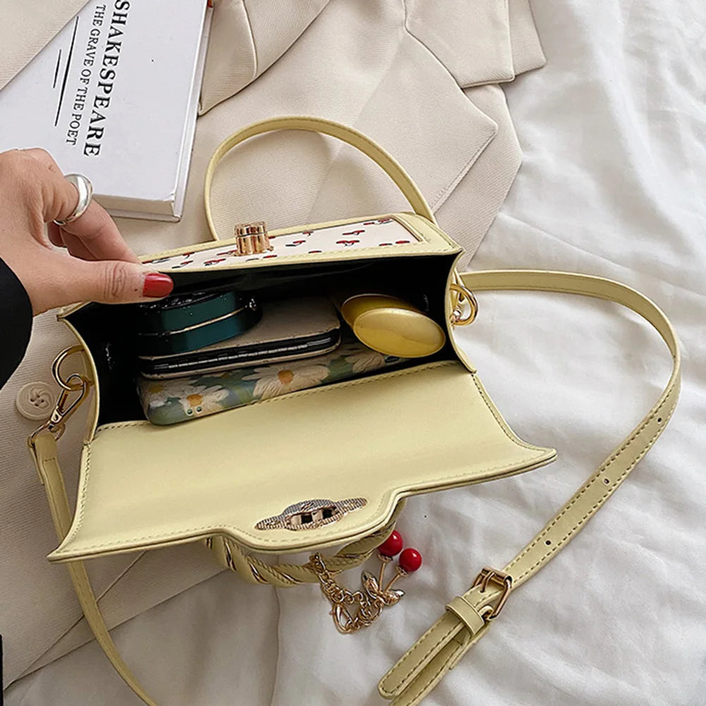 Fashionable, Bold and Beautiful DressStylish Women’s Cherry Square Chain Bag - Versatile PU Leather Crossbody with Sweet Cherry Pattern