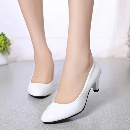 Fashionable, Bold and Beautiful DressWomen Pumps Nude Shallow Mouth Women Shoes New Fashion Office Work Wedding Party Shoes Ladies Low Heel Shoes Summer Heels Woeman