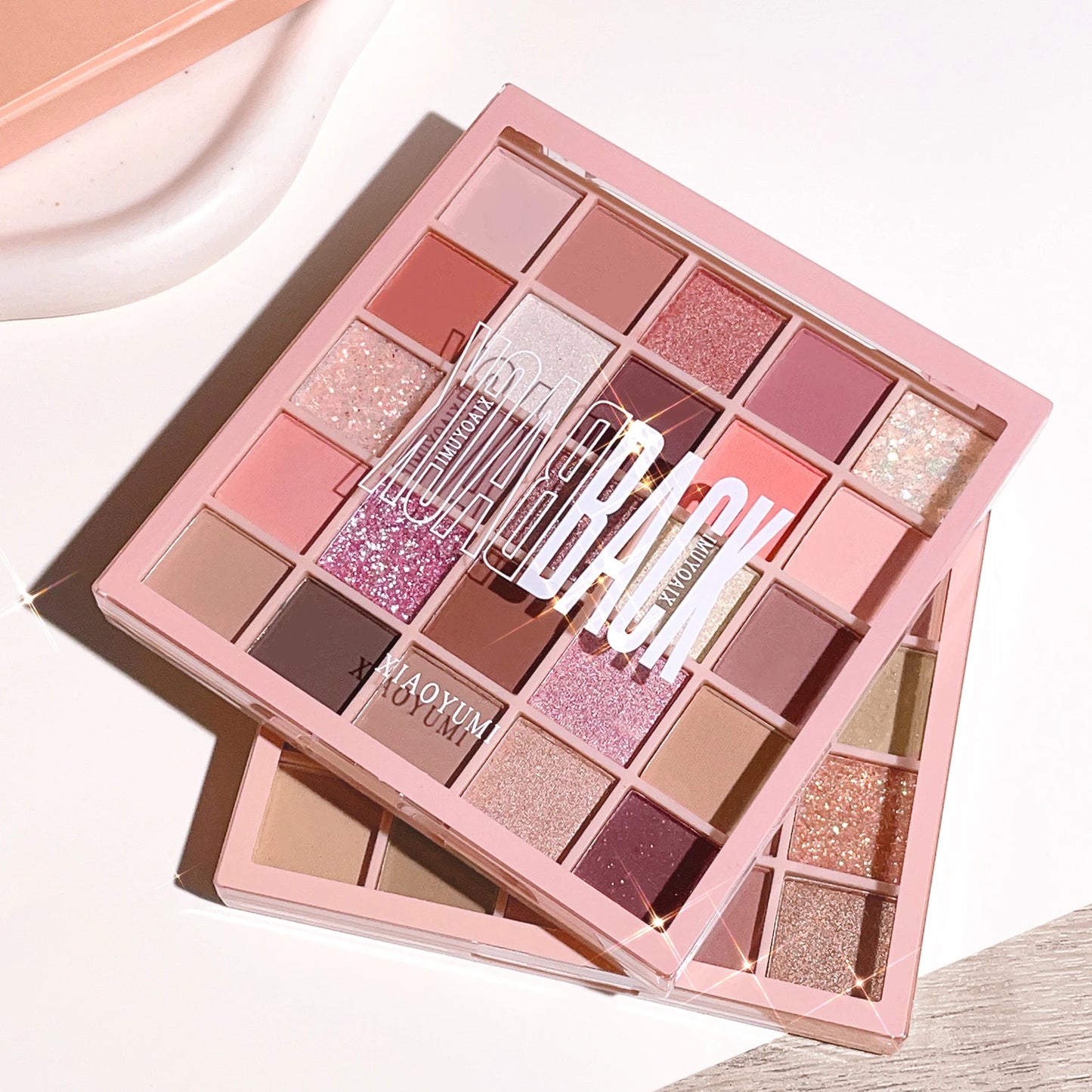 Fashionable, Bold and Beautiful Dress25 Colors Eyeshadow Palette High Gloss Cement Grey Rose Brown Color Tone Matte Glitter Daily Makeup Dry Rose Eyeshadow For Music