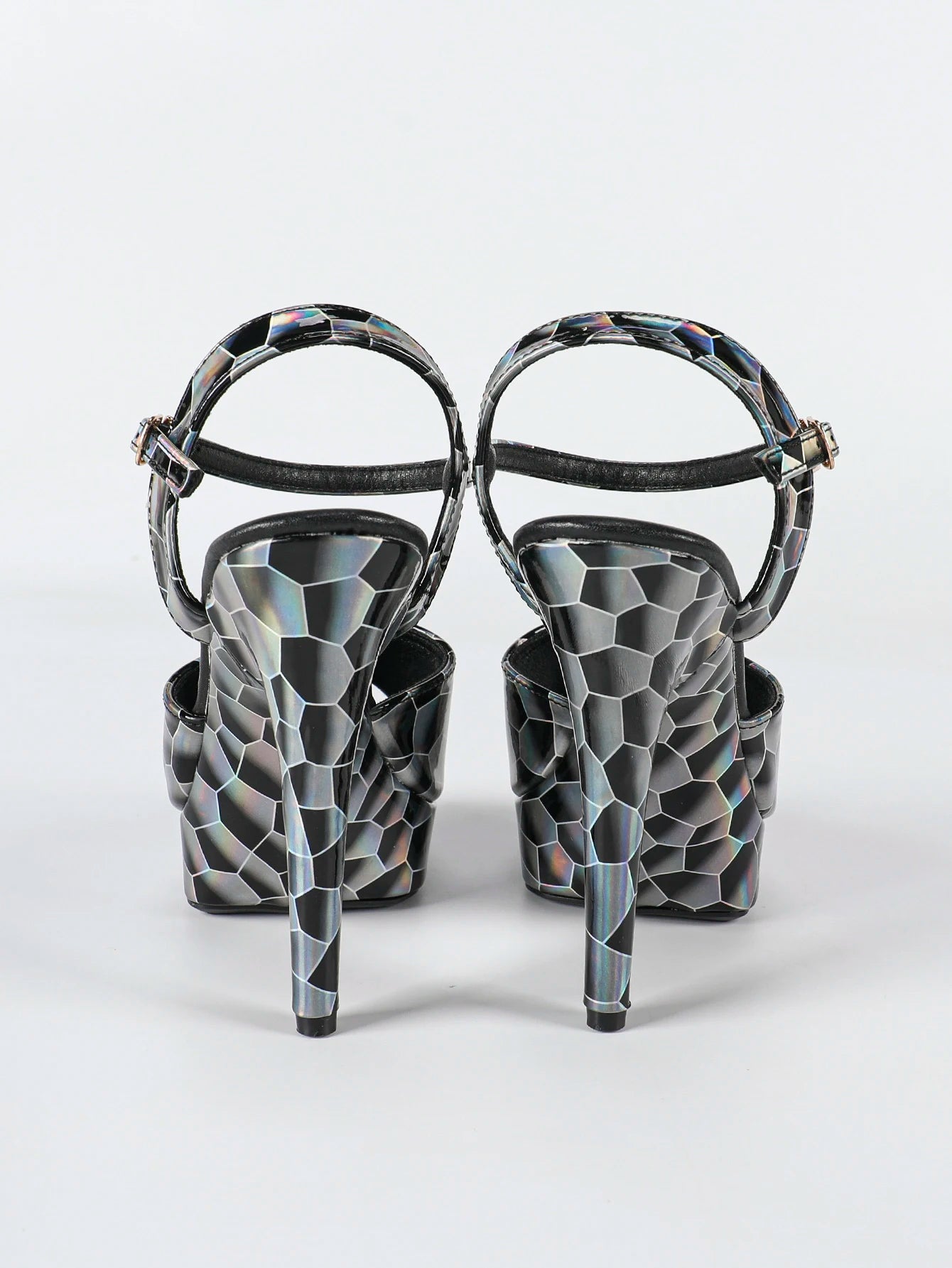 Fashionable, Bold and Beautiful DressHologram Iridescent PU Leather Buckle Strap Sandals For Woman 13CM Stiletto Summer Platform Heels Europe and America Party Shoes