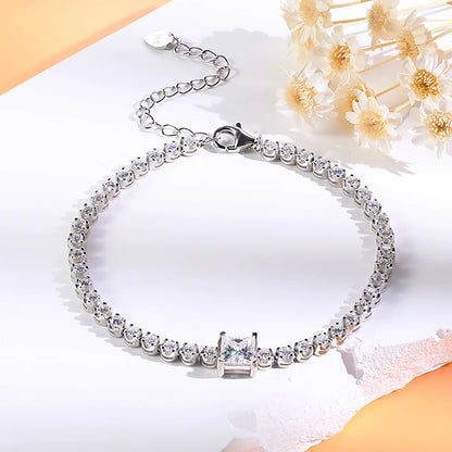 LinkerLove 925 Sterling Silver Moissanite Tennis Bracelet for Women - Dazzle Her with 1ct Princess Cut Sparkle - Just The Fly Way