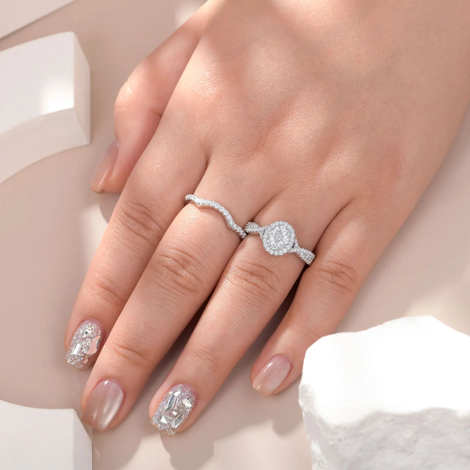 Fashionable, Bold and Beautiful DressNewshe 925 Sterling Silver Wedding Rings Set for Women Oval Halo Cubic Zircon Bridal Engagement Ring Jewelry Gift - Just The Fly Way