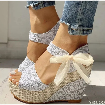 Fashionable, Bold and Beautiful DressSummer New Fashion Slope Heel Fish Mouth Women's Sandals Party Lace Lace Strap Waterproof Platform Thick soled High Heels